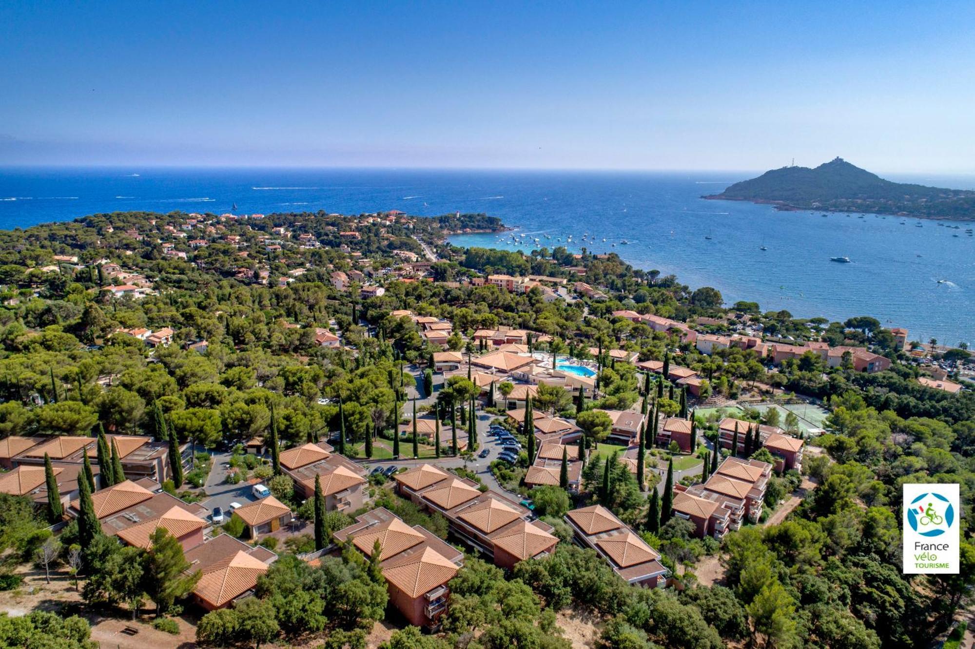 Village Club Les Mas De L'Esterel Saint-Raphaël Exteriör bild