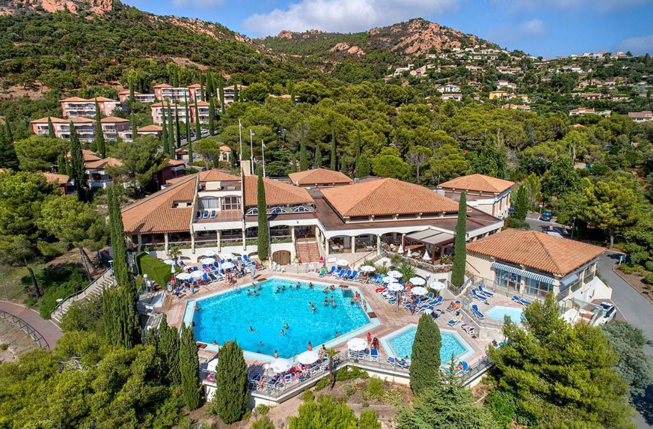 Village Club Les Mas De L'Esterel Saint-Raphaël Exteriör bild