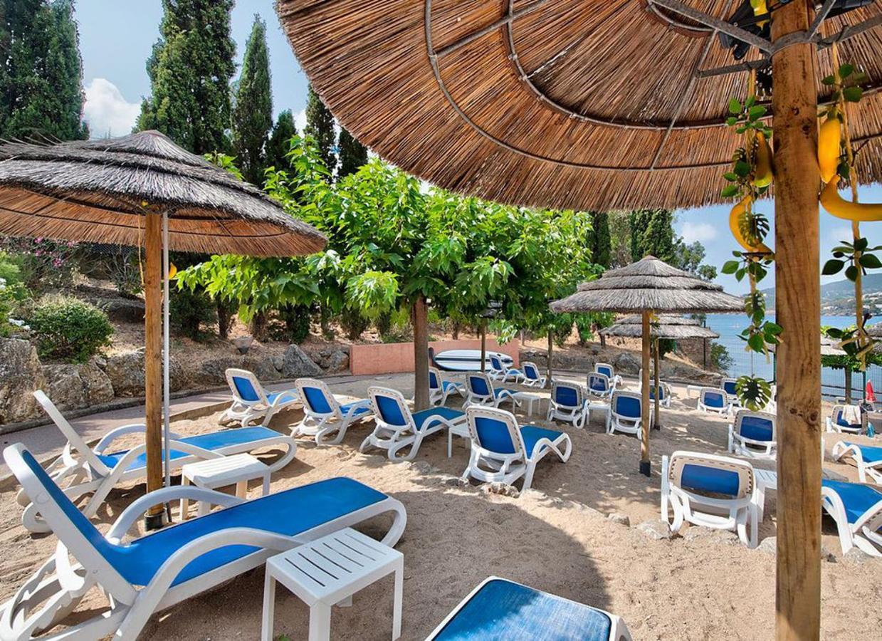 Village Club Les Mas De L'Esterel Saint-Raphaël Exteriör bild