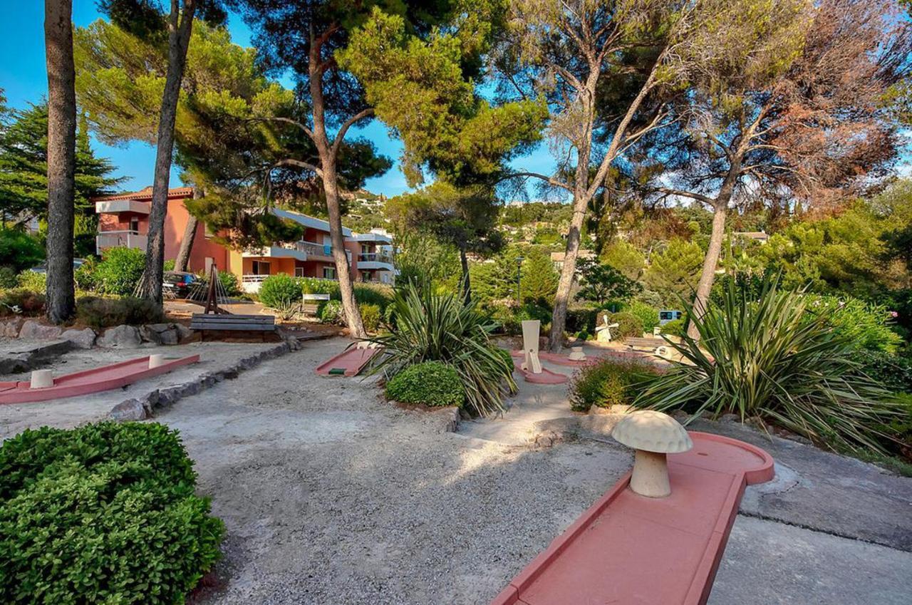 Village Club Les Mas De L'Esterel Saint-Raphaël Exteriör bild