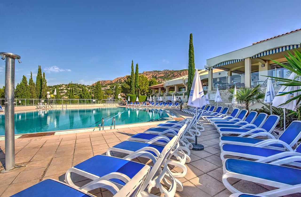 Village Club Les Mas De L'Esterel Saint-Raphaël Exteriör bild